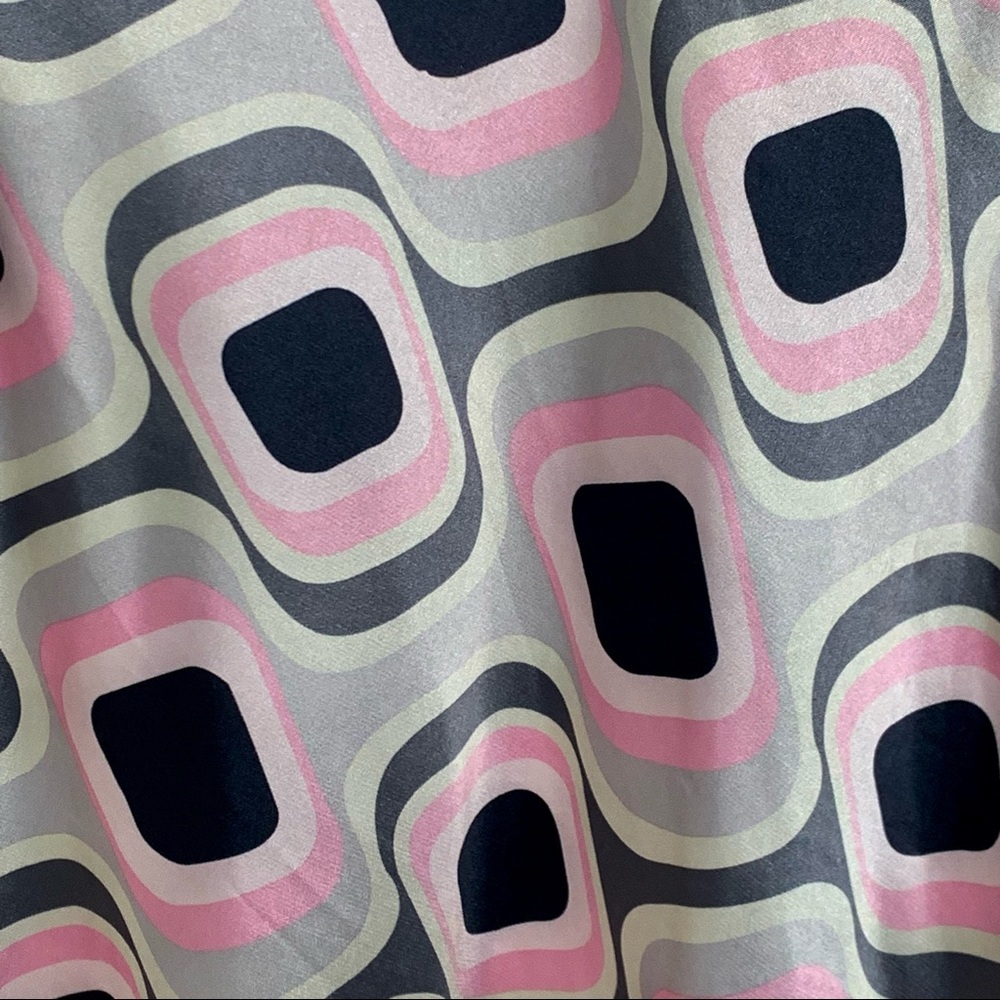 HANNAH BANANA Embellished Retro Print Dress Mod 70’s Bubble Hem Sleeveless 14 - Picture 11 of 14